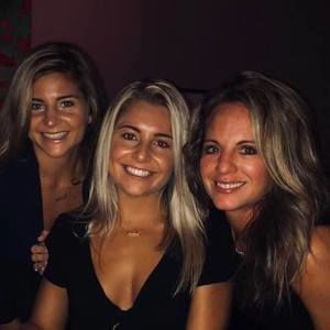 Meet your Posher, Dawne